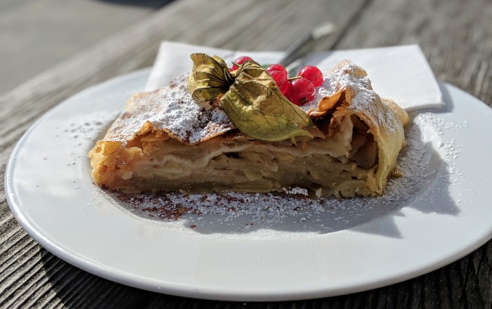 Apfelstrudel Tirol Beste Apfelstrudel Innsbruck